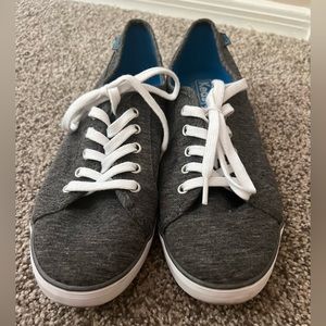 Keds lace up sneakers, women’s size 8, dark gray